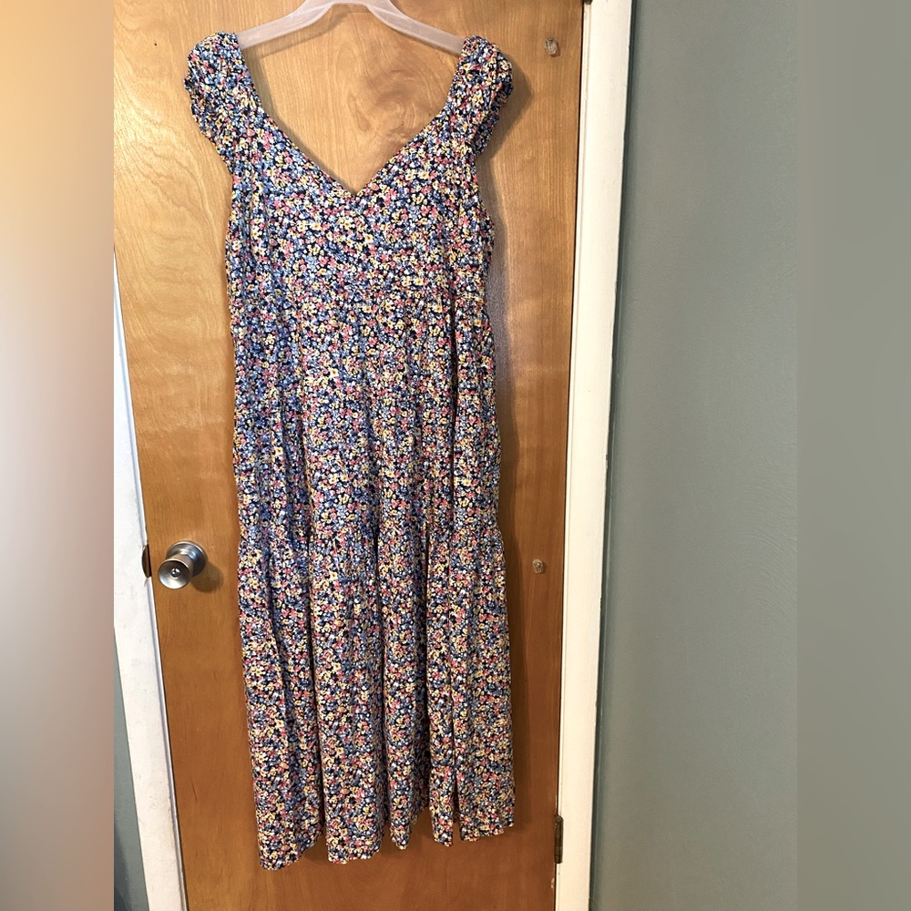 NWOT floral maxi sundress